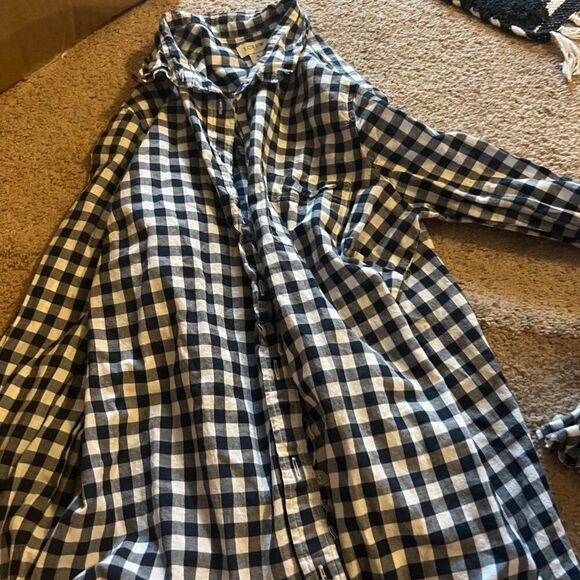 J Crew small plaid blouse - Picture 5 of 9